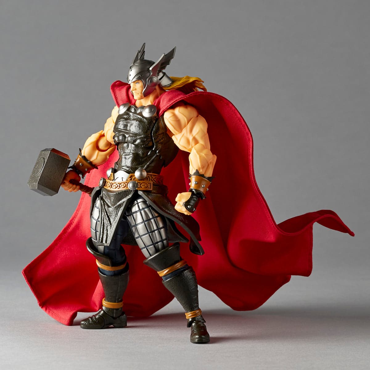 Revoltech Amazing Yamaguchi Marvel Comics Thor