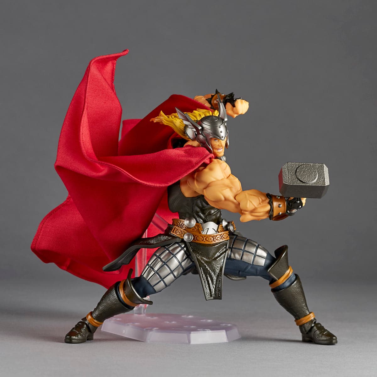 Revoltech Amazing Yamaguchi Marvel Comics Thor