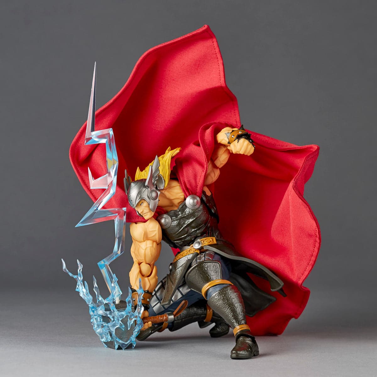 Revoltech Amazing Yamaguchi Marvel Comics Thor