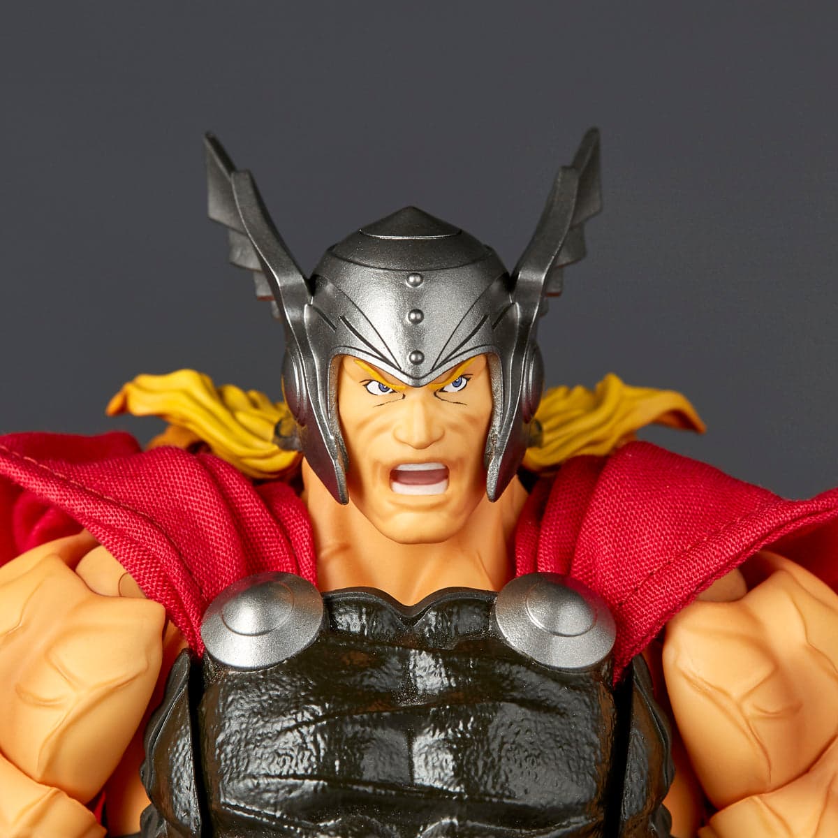 Revoltech Amazing Yamaguchi Marvel Comics Thor