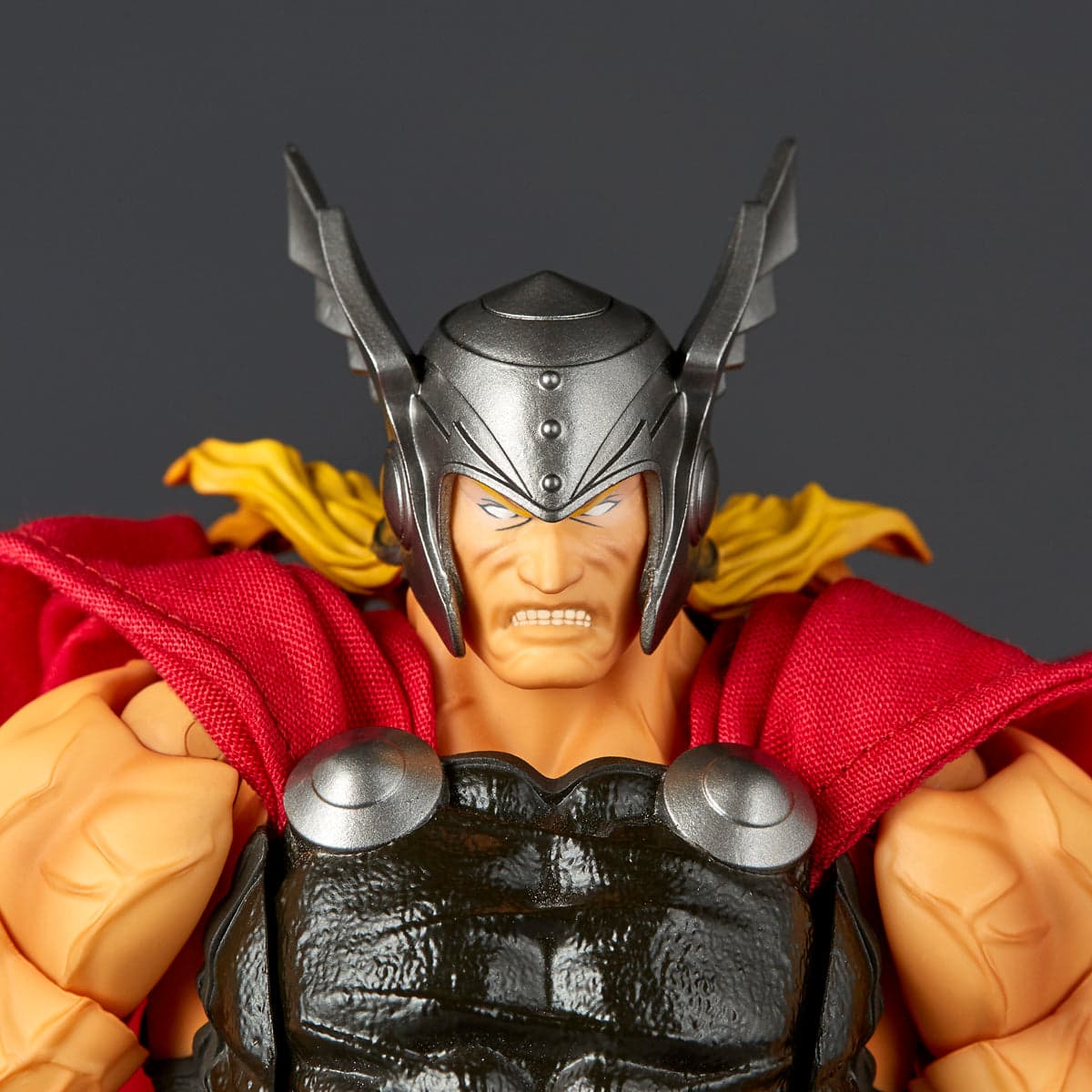 Revoltech Amazing Yamaguchi Marvel Comics Thor