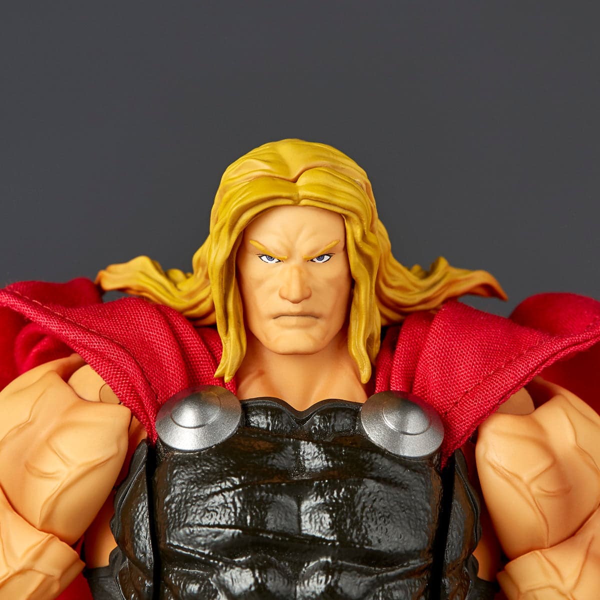 Revoltech Amazing Yamaguchi Marvel Comics Thor