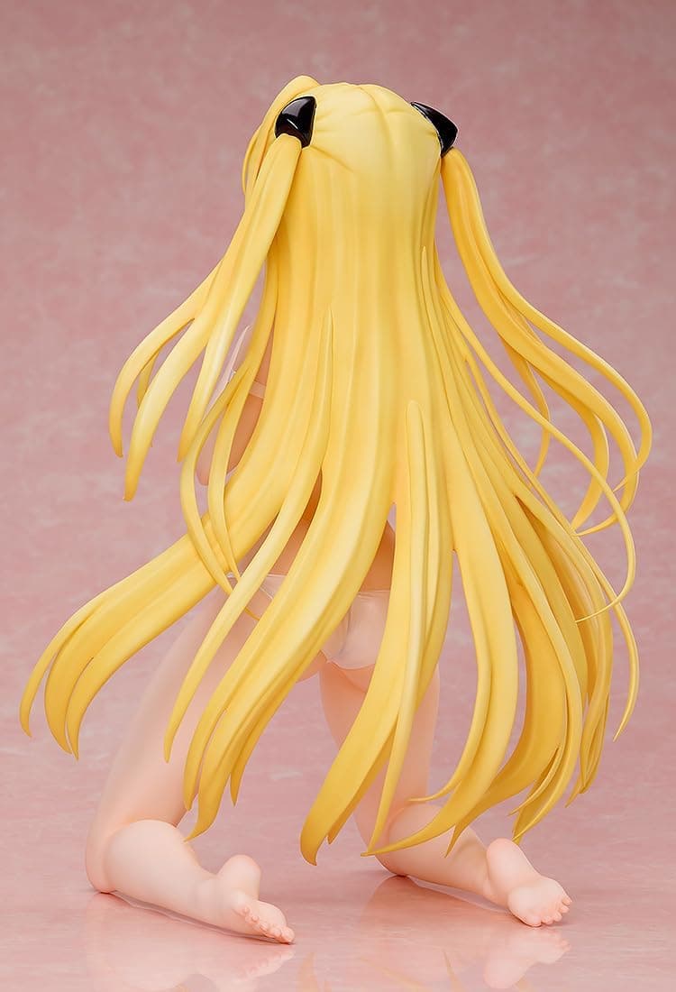 Golden Darkness Swimsuit with Gym Uniform Ver.