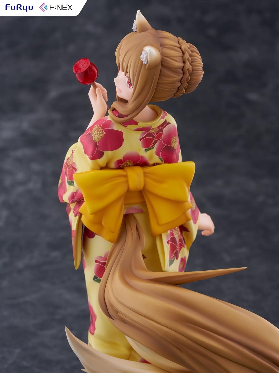 Holo Yukata Ver. 1/7 Scale Figure