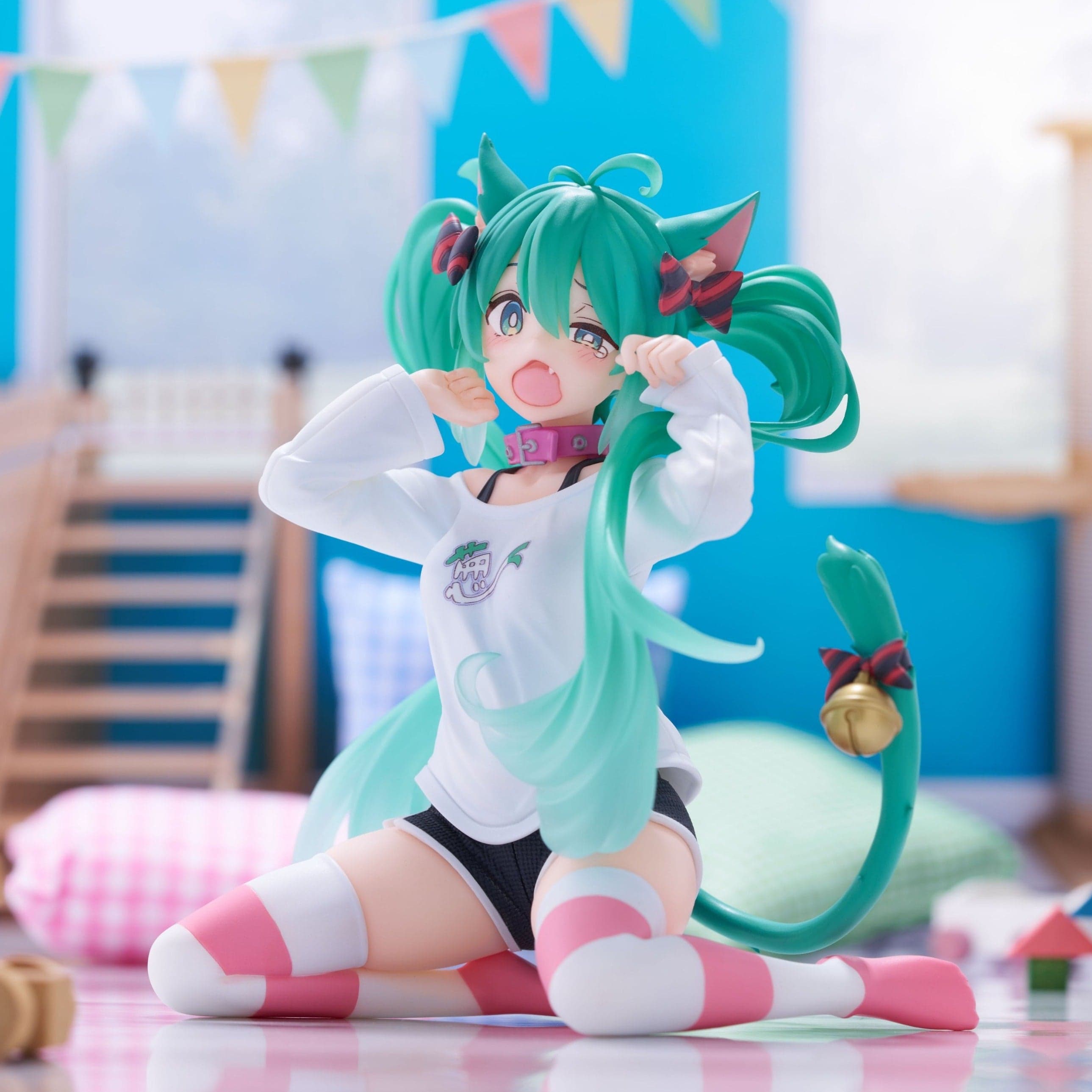 Hatsune Miku Desktop Cute Figure Nekomimi Cat Ear T-shirt Ver.